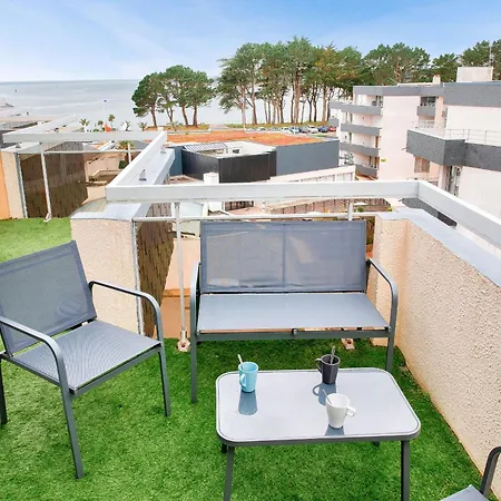Vue - A 160m De La - Pour 4 Apartment *